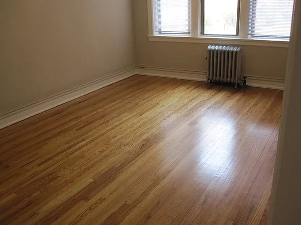 2 bed, 1.0 bath, $1,650 — Photo 2