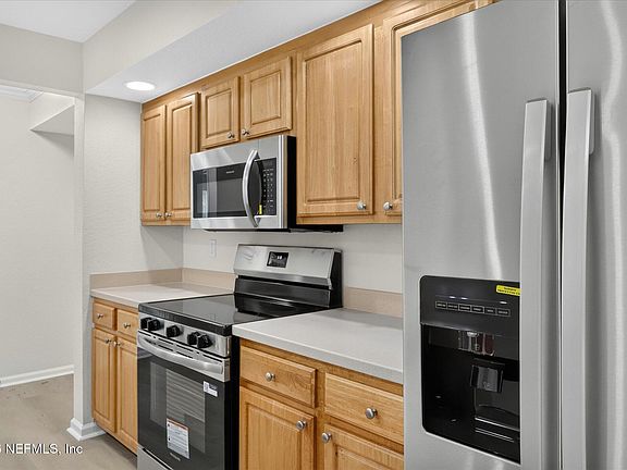3rd image of 10075 GATE Parkway N #3010
