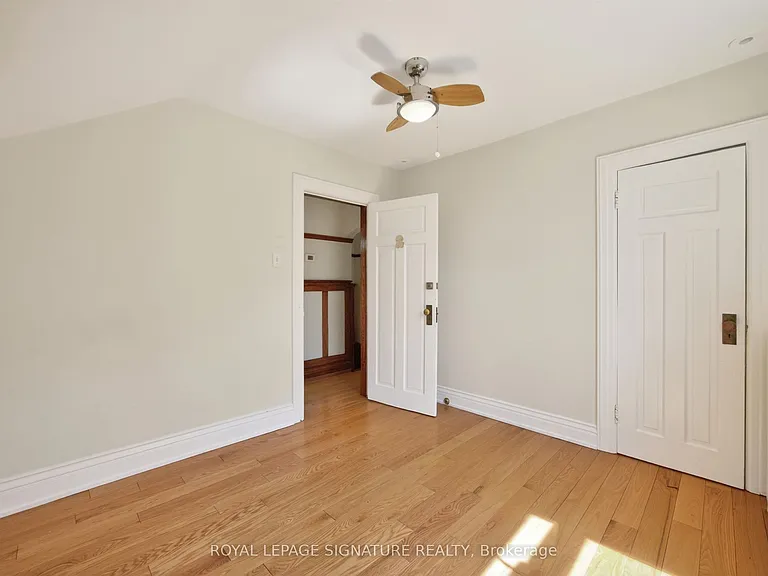 426 Armadale Ave — Photo 35