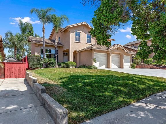 2nd image of 3273 Heatherbrook Dr