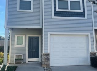 210 Button Willow St, Taylors, SC 29687