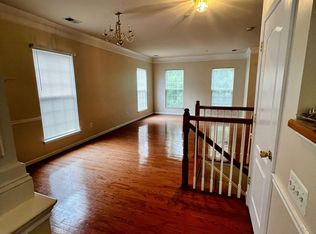 4174 Lochleven Trl #B, Fairfax, VA 22030