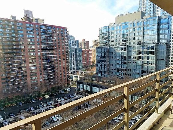 3rd image of 392 Central Park W APT 12N
