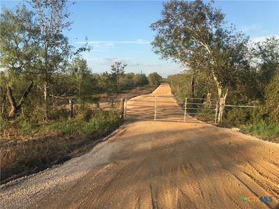8 Fm 2814, Waelder, TX, 78959