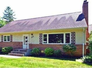 1982 Rishworth Ln, White Bear Lake, MN 55110