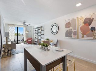 2001 SW 67th Ave, Miami, FL 33155