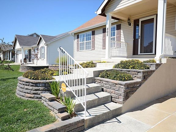 2nd image of 805 Wenstone Park Dr