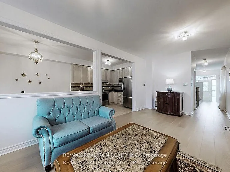 37 Jonas Millway Whitchurch — Photo 4