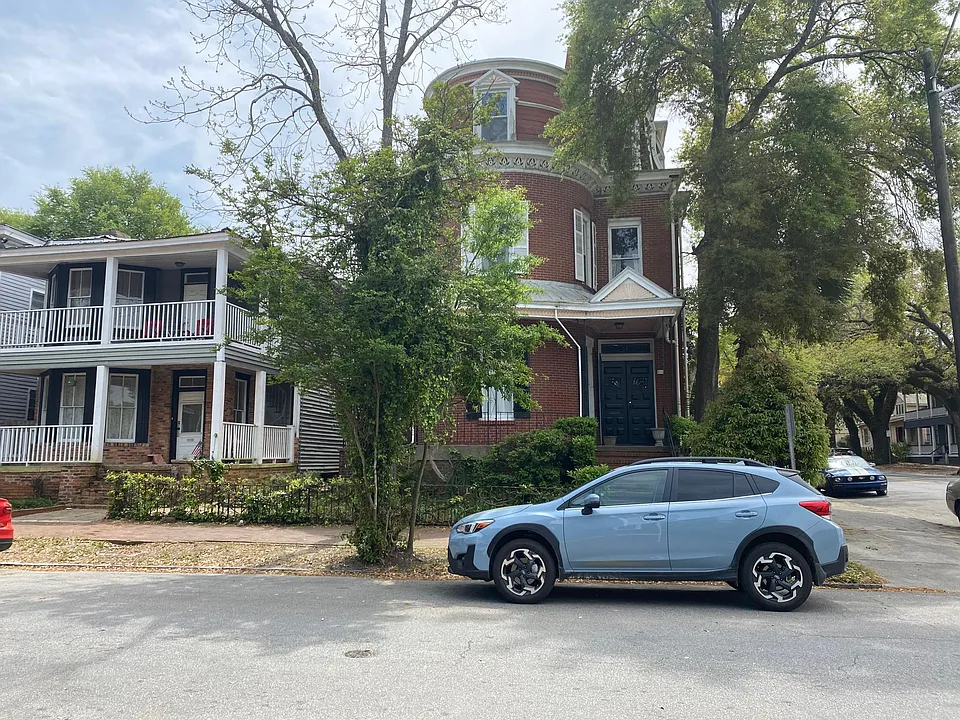 401 E Duffy St #1