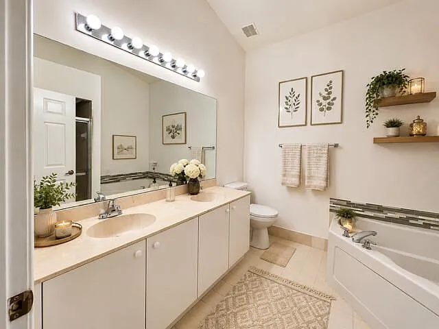 2480 S Coral Trace Cir — Photo 18