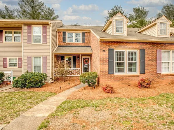 2672 Windy Xing, Winston Salem, NC 27127