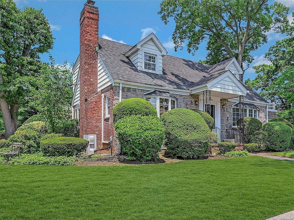 1st image of 5 Elm Drive