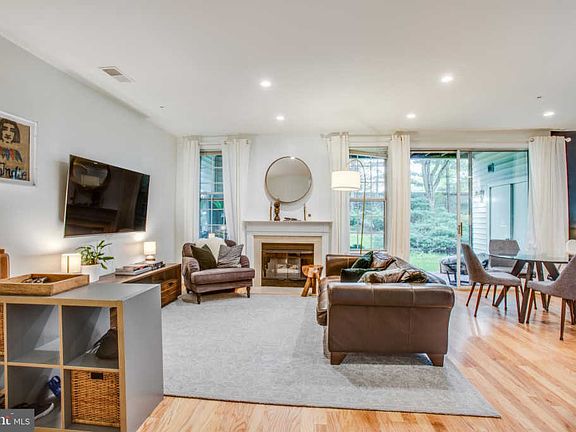 5th image of 6964 Ellingham Cir Unit A