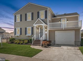 10033 Corinthian Dr, Stone Harbor, NJ 08247