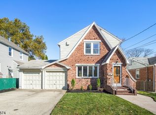 12 Silleck St, Clifton, NJ 07013