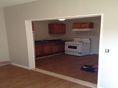 4th image of 88 Lawn Ave APT 1