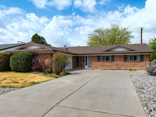 3709 Vermont St NE, Albuquerque, NM 87110