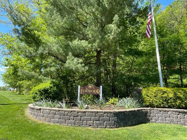 16BD Foxwood Dr #BD, Morris Plains Boro, NJ 07950