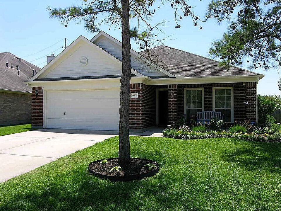 1st image of 15306 Court Green Trl