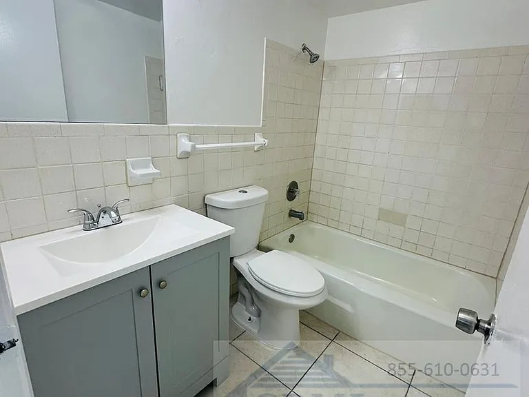 1400 S Broadway Lantana, FL 33462 — Photo 18