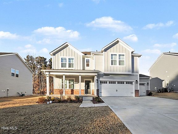 2nd image of 162 Hickory Grove Drive