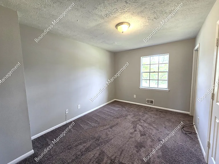 8834 Homewood Dr — Photo 9