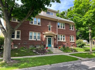 5702 W Galena St APT 2, Milwaukee, WI 53208