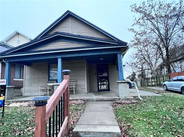 2629 Elmwood Ave, Kansas City, MO 64127