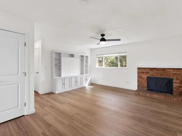 1024 E Swallow Rd APT B233, Fort Collins, CO 80525