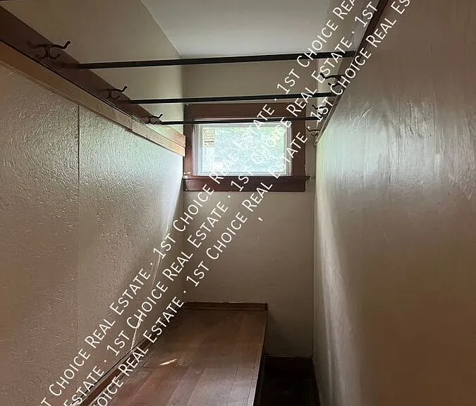 1729 Maplewood Ave — Photo 11
