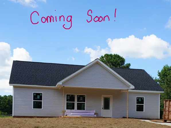 400 Henson Cir, Carrollton, GA 30117
