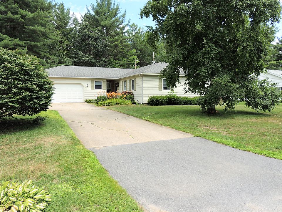 1st image of 21 Kiley Ln