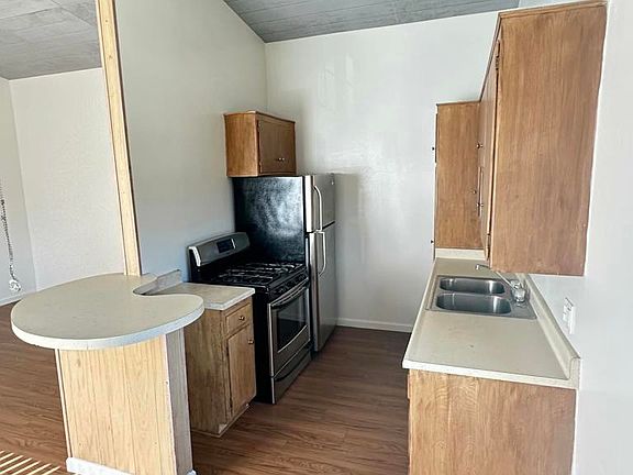 4th image of 522-524 San Pascual Ave