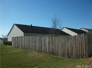 12139 Chantress Ln, Charlotte, NC 28215