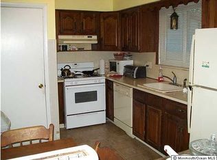 500 10th Ave, Spring Lake, NJ 07762