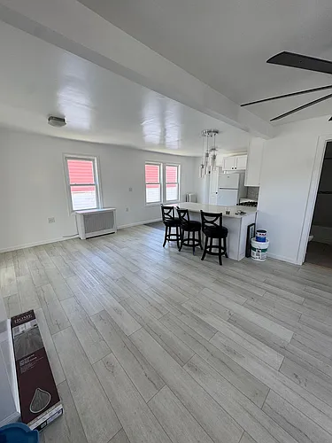 215 Castleton Ave #2 Photo 1