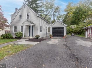 131 W Mitchell Ave, State College, PA
