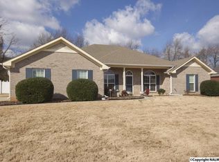 152 Valleystone Rd NE, Huntsville, AL 35811