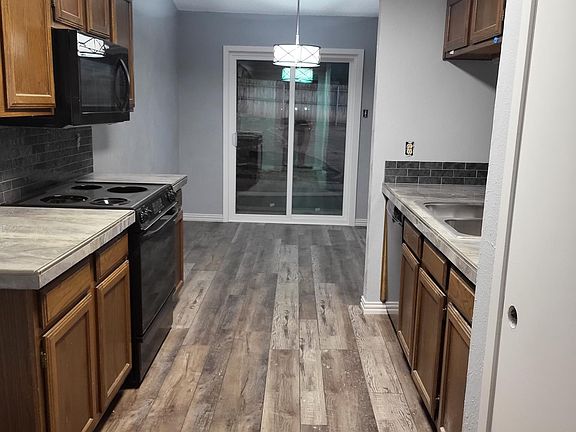 5th image of 2304 Harrington Ct