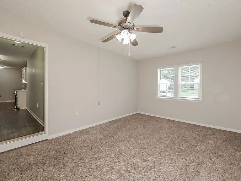 350 Mary Alice Dr — Photo 12