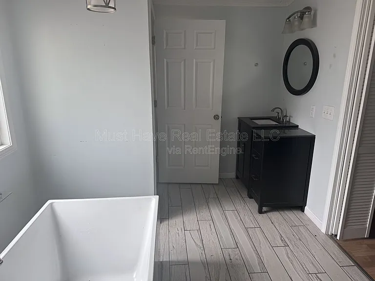 4148 Smokey Creek Rd #C — Photo 10
