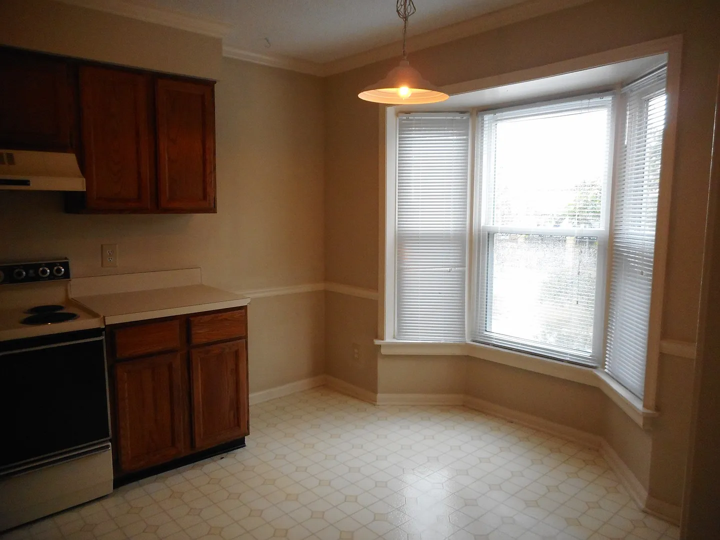 Townhouse near downtown Greensboro — Photo 3
