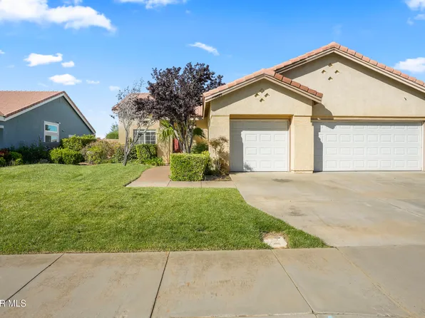 3823 Vitrina Ln, Palmdale, CA 93551