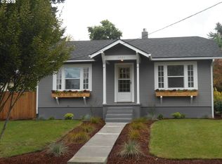 10904 NE Beech St, Portland, OR 97220