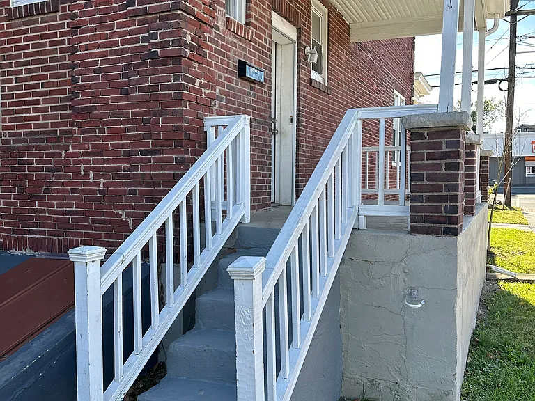 252 Parkway Ave #2 — Photo 6