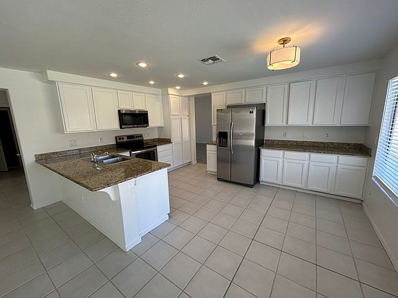 3rd image of 17315 N Kimberly Way