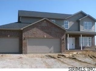 1424 Bridgehampton, Troy, IL 62294