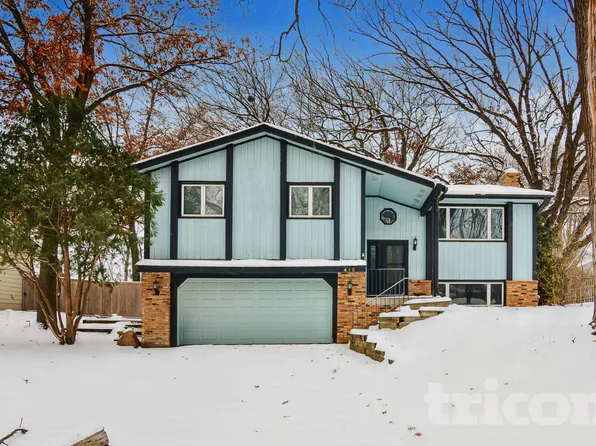 412 Harold Dr, Burnsville, MN 55337
