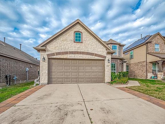 2nd image of 15406 Elm Sky Court