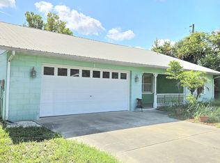 1 Bonaire Pl, Umatilla, FL 32784